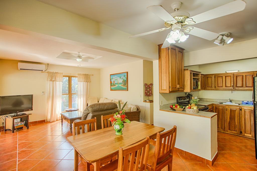 Wild Orchid Hotel Placencia Luaran gambar